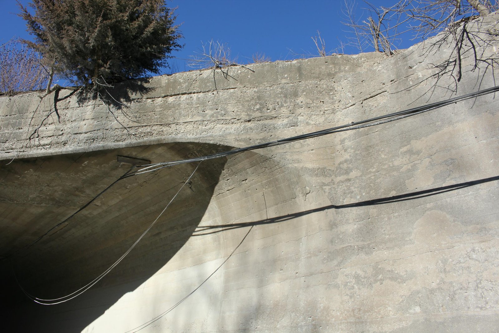 Detail at abutment